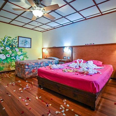 Lands In Love Hotel And Resort Colonia Palmareña Εξωτερικό φωτογραφία